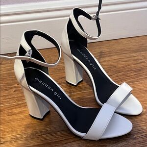 Madden Girl White Block Heels Size 5.5
